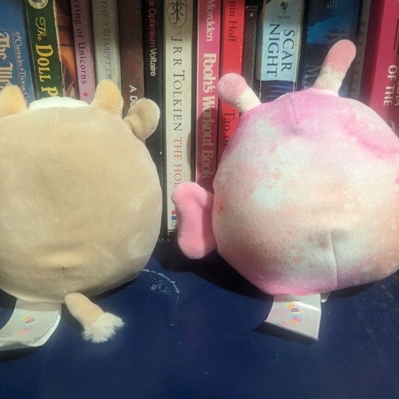 Squishmallow 4" spring capsule - Picture 2 of 2